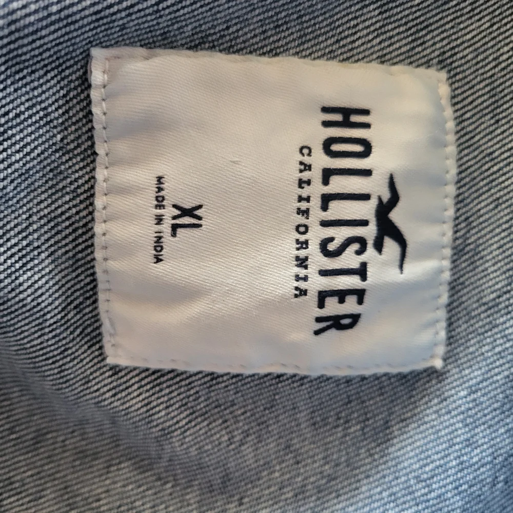 Hollister Men's-Style Medium Blue Denim Jacket - Picture 3 of 3